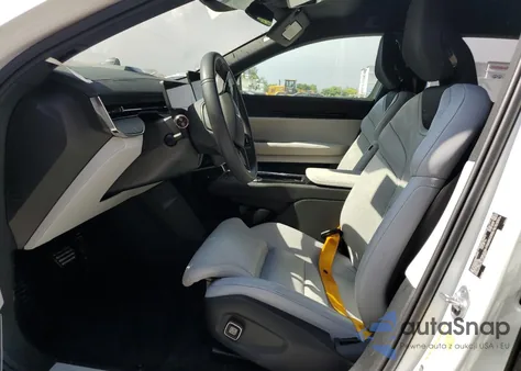 2025 Polestar 3 из США, поврежденный, VIN 7SYEE3YB8SG023298